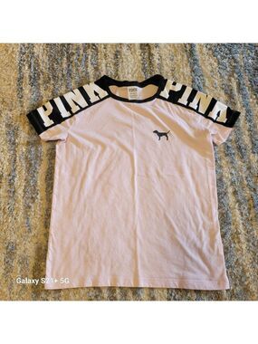 Pink Tshirt Size XS, Has Small Spot In Picture